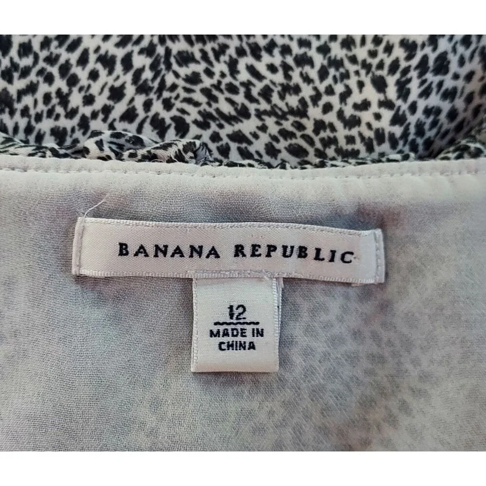 Banana Republic Monochrome Ruffle Blouse - Picture 9 of 13